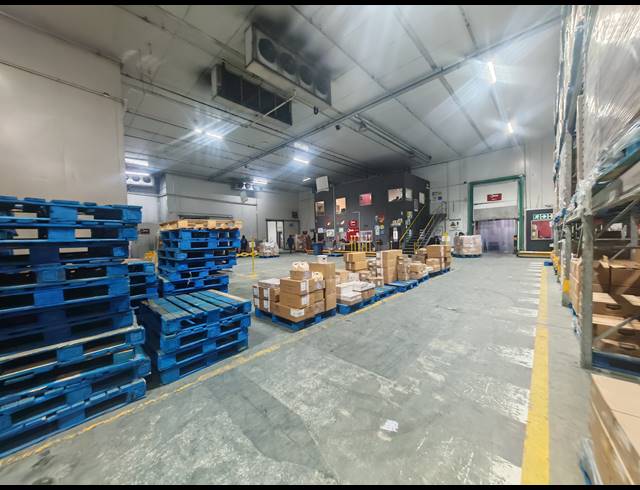 4,577M² WAREHOUSE FOR SALE IN ORMONDE